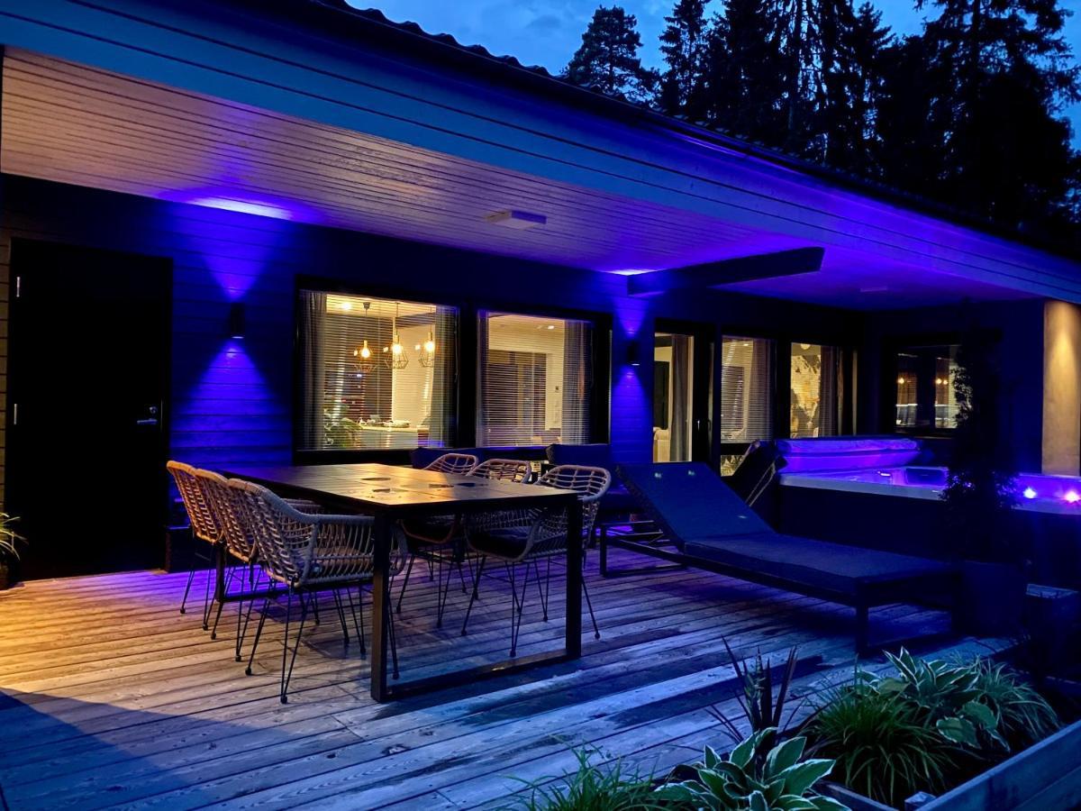 Idyllic Villa Unikko With Jacuzzi And Sauna Björneborg Eksteriør bilde